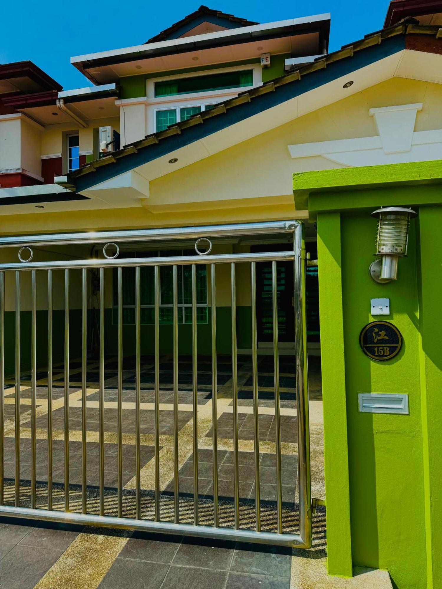 Hmairbnb@Two Sibu Exterior foto